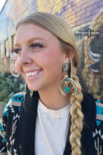 Load image into Gallery viewer, Deep Ellum Earrings
